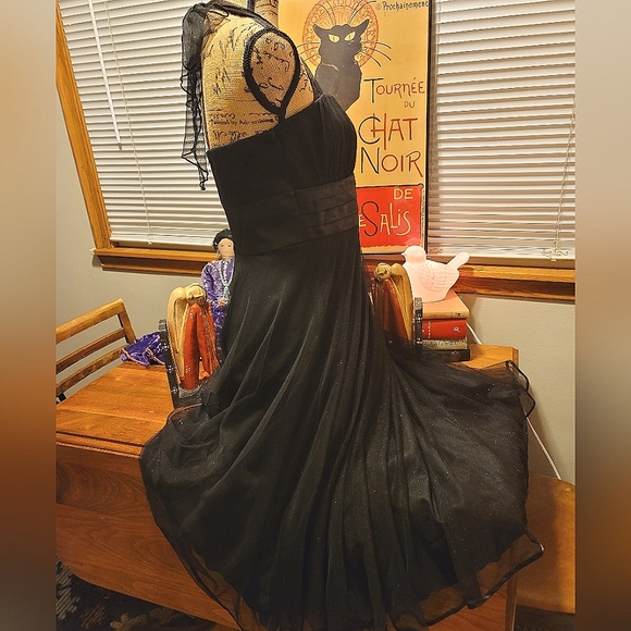 {Speechless} Black Strapless Dress, Size 11 - Picture 10 of 13